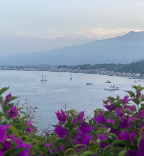 White Lotus Places - Taormina